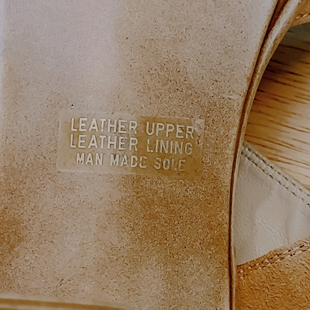 SUNDANCE LIGHT YELLOW SUEDE MADE IN ITALY CHUNKY HEEL SANDALS WOMEN'S SIZE 8 - Picture 11 of 11